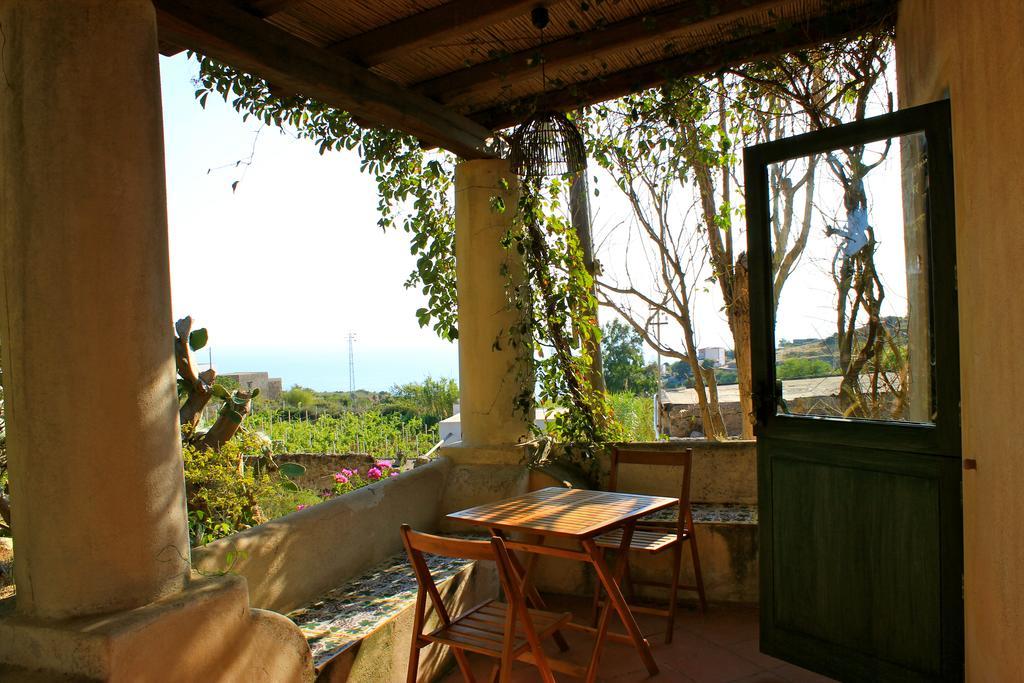 Le Mannare Case Vacanze Di Metopa Srl Piano Conte Ngoại thất bức ảnh