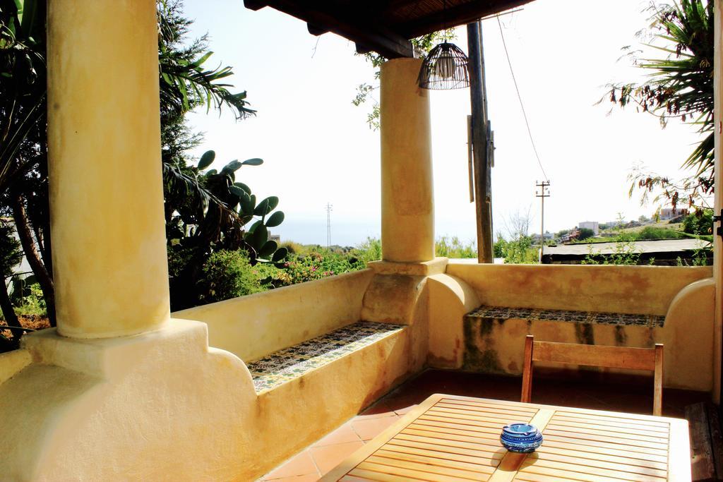 Le Mannare Case Vacanze Di Metopa Srl Piano Conte Ngoại thất bức ảnh
